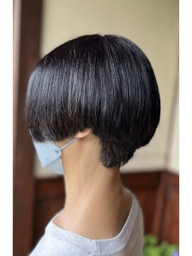 ムク(MUKU) ハンサムショート＋ダークグレージュ