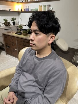 シラス(SiLasu) アップバングショート