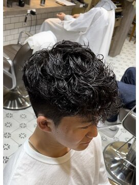グルーマーズトウキョウ 渋谷店(GROOMER/S TOKYO) スペインカール　【前下がりマッシュ　ツイストスパイラル】