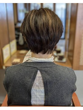 フフ 瀬戸店(FuFu) 明るめ白髪染め　ハンサムショートカット