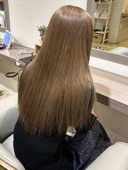 スタッフ(STUFF)の写真/圧倒的な艶髪に感動◎髪の内側から栄養補給＊柔らかい手触り×最高の質感で何度も触りたくなる艶々ヘアに♪