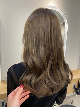 ジーナ 船橋(Zina) 髪質改善＊ロングレイヤーグレーベージュ＊美髪【Zina船橋】