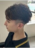 メンズカットニュアンスパーマセンターパートフェードショート