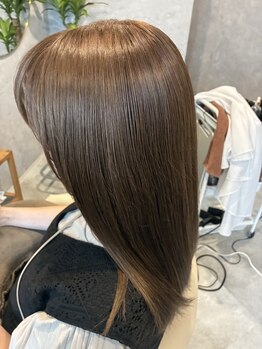トリプルワン(111)の写真/【METEOカラー<メテオカラー>取り扱い】ダメージレスな施術と髪の毛に合ったトリートメントをご提案◎