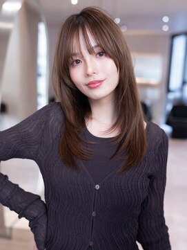 イルハバナ 渋谷(ill HAVANA) 20代30代 レイヤーカット ザクザクレイヤー 透明感カラー