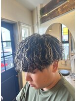 ヘアーライフアイリー(Hair Life iRIE)&nbsp;ハイライト波巻きパーマ