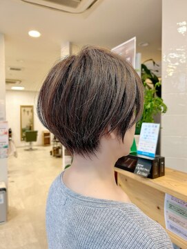 キュウヘアー(KYUU HAIR) ふんわり感が素敵な大人ショート
