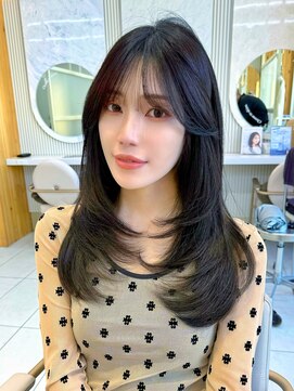 アフロートリノ(AFLOAT Leino) 結べるレイヤーカット　2wayバング