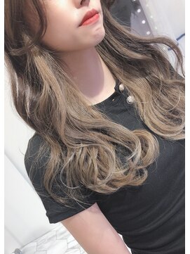 アマンドール(Aman D'or) 韓国風レイヤー×インナーハニーグレージュ