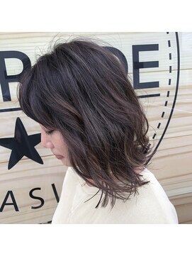 エフパレードシーサイド(F.PARADE seaside) 代表オリジナル「モヒカンハイライト」【上総一ノ宮】【茂原】