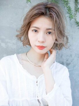 ルティア 池袋(Lutia) 大人ボブ　グラデーションカラー