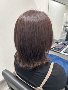 セカンド(Second) Second   ×　外ハネスタイル