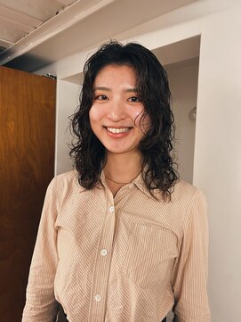 テテ ニコ(tete nico) レイヤーパーマでオシャレに〇