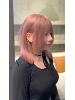 ココモ(KOKOMO) 【 NINA 】寒色ピンクベージュ/レイヤーカット