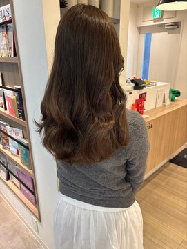 ユーフォリア 青山(Euphoria) 【担当きょうこ】赤み消し透明感ベージュ/艶カラー/春カラー