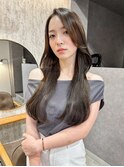 顔まわりレイヤーx前髪なし