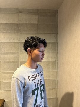 ワンワンオー バーバーショップ コンチネンタル(@110 BARBER SHOP continental) テーパーフェード