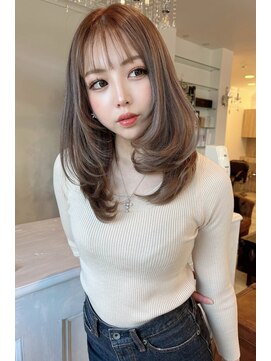 ココカラヘアー ニコ(cococara hair nico) セミロングレイヤー ミルクブラウン ハイレイヤー 前髪あり