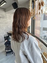 リュッカ(Lyuck)&nbsp;【MANA】ゆるっとした抜け感！ウェーブっぽいパーマスタイル