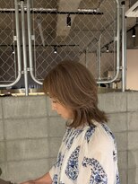 ロウクス アカサカ(LOWX.akasaka) “脱白髪染め” ナチュラルハイライト×大人ウルフ