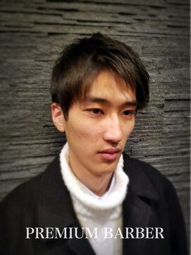 プレミアムバーバー 新宿店(PREMIUM BARBER produce by HIRO GINZA) すっきりフォワード<理容室><新宿>