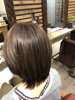 カラン(Calin) 伸ばしけマッシュボブ