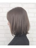 ボブ×モノトーンベージュ
