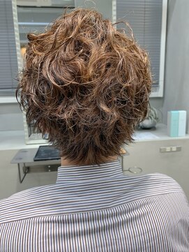 テトヘアー(teto hair) スパイラルパーマ、ゆるいパーマ、クセ風パーマ