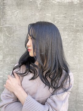 トゥービーコンティニュー(To Be Continued..) 大人可愛い/レイヤーカット/ブルーブラック/20代/30代