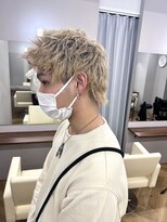 シカ 神戸三宮元町店(Cica)&nbsp;ショート アップバング ブリーチ スパイキーショート ウルフ