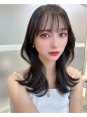 大人可愛い韓国ヘアレイヤーカット 小顔顔まわり似合わせカット