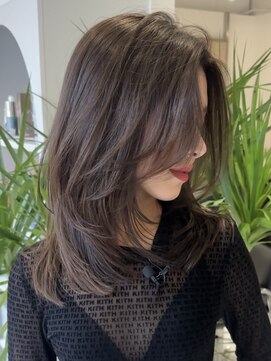 ヨロ 小岩(YOLO) ハイライトショートヘアダブルカラーイルミナカラーオージュア