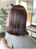 バイオレット×切りっぱなしボブ