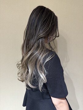 ゼン(Zen.) バレイヤージュ