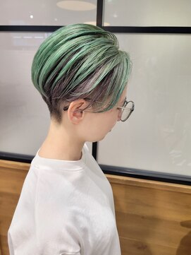 ベール(BALE) 2トーンアンブレラカラー刈り上げショート【尾野恭平】