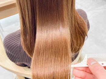 キリ 表参道(kyli)の写真/【理想の質感★トリートメント】しなやか素髪もうるツヤ美髪も思いのまま！上質ケアで扱いやすい艶髪へ♪