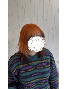 ニケロランジュ(Nike L'orange) 裾カラー/オレンジカラー/レイヤーカット/20代/30代