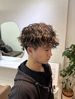 オルヴァ(Orva)&nbsp;ツイストスパイラル×ハイライト[藤沢/メンズ/メンズパーマ]