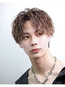 ゴールド 京都 三条(GOALD) シャドウパーマスパイラルツイスト刈り上げ