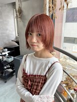 リュッカ(Lyuck)&nbsp;【MANA】ブリーチなしのWカラー！ピンクオレンジ×ボブレイヤー