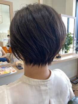 カシータフロル 守山(Casita flor)の写真/柔らかな手触りと頭がきれいに見える美シルエットが自慢！魅力を引き出す似合わせカットでなりたい自分に♪