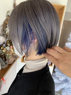 ワンバイワン(One×One) グレーカラー、インナーネイビー