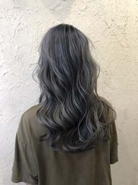 レイール 吉祥寺(Reir) 【Reir 吉祥寺】*３Dカラーハイライト+グレーアッシュ*