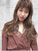 ゆるっとウェーブ×シアーベージュ