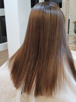 ハグエヴェック(HUG AVEC)&nbsp;うるうるサラつやストレート。