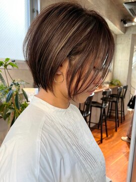 ジルブラン 国分寺(JIL BLAN) 大人ショートヘア/ハイライトカラー/イルミナカラー[国分寺]