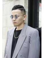 ザ フェイダーズ(The Faderz)&nbsp;七三オールバックかき上げヘアツーブロックツイストパーマメンズ