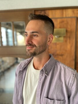 リバレッジ 広尾(Leverage) 大人海外アップバングショート:Yuki Onoue