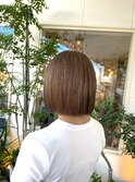 グレージュ/ボブ