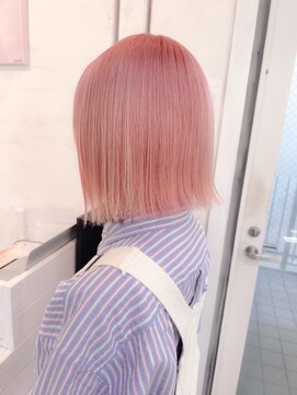 リティアンドビューティースタジオモッズシブヤ(LITTY&beauty studio M.O.D shibuya) ハイトーンピンク　切りっぱなしボブ　ブリーチカラー